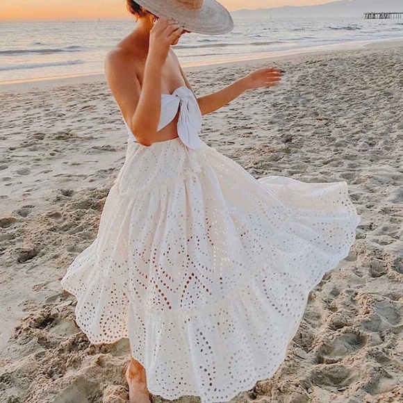 BellanBlue Dresses & Skirts - Boho White Eyelet Tassel Ruffle Maxi Skirt